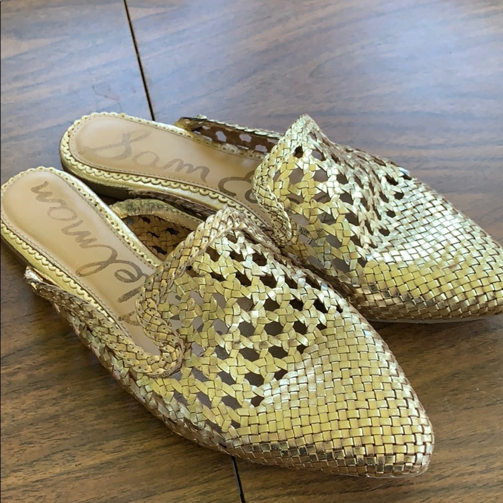 Sam Edelman Gold leather flats size 8